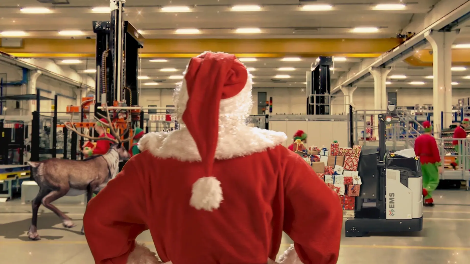 EMS-Moves Dreams_la-fabbrica-di-babbo-natale